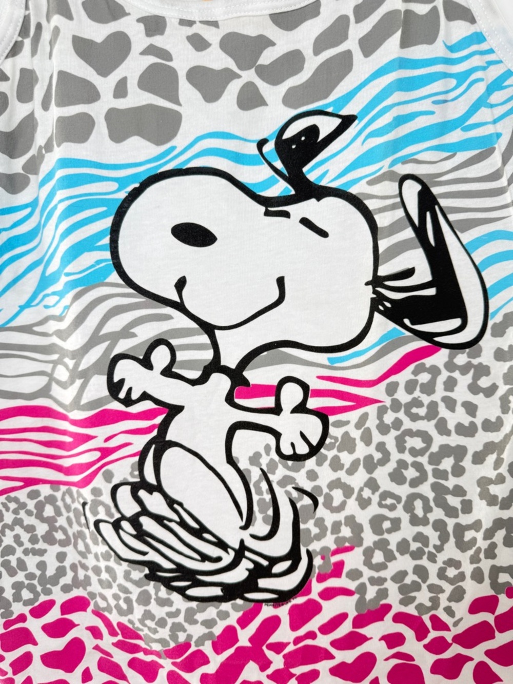 Peanuts Dancing Snoopy Tank Top w/ Blue & Pink Animal Print Graphics Size Jr XL - Picture 2 of 11